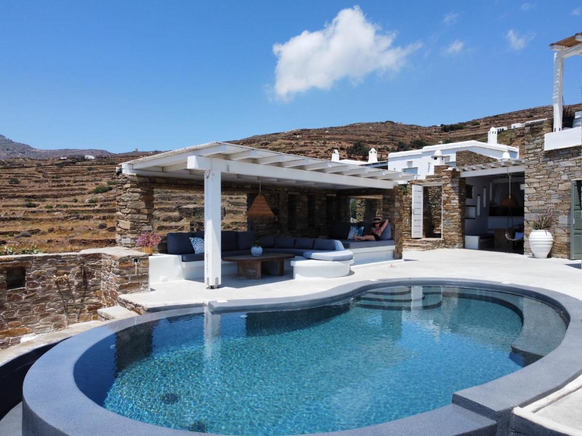 Tinostra Casa Apartment Agios Romanos Bagian luar foto