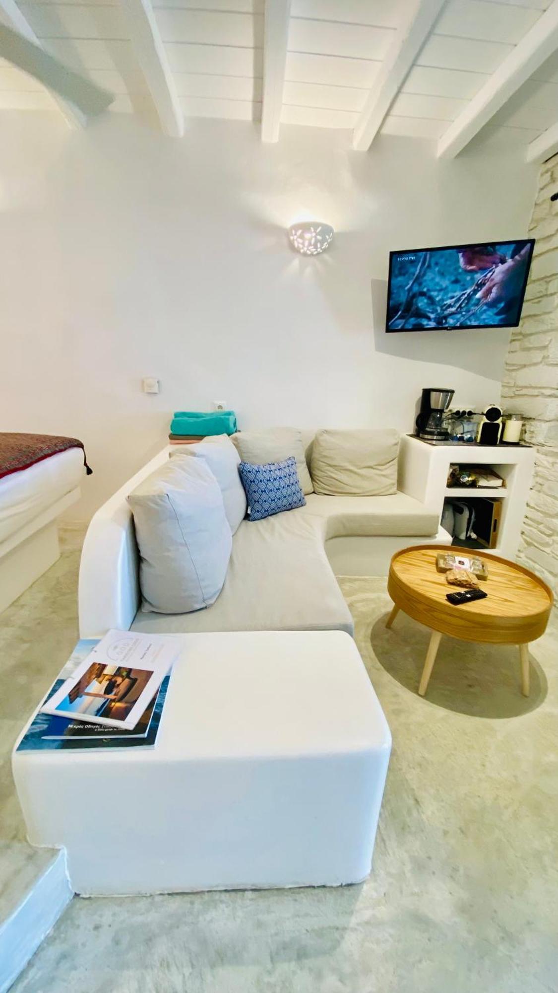 Tinostra Casa Apartment Agios Romanos Bagian luar foto